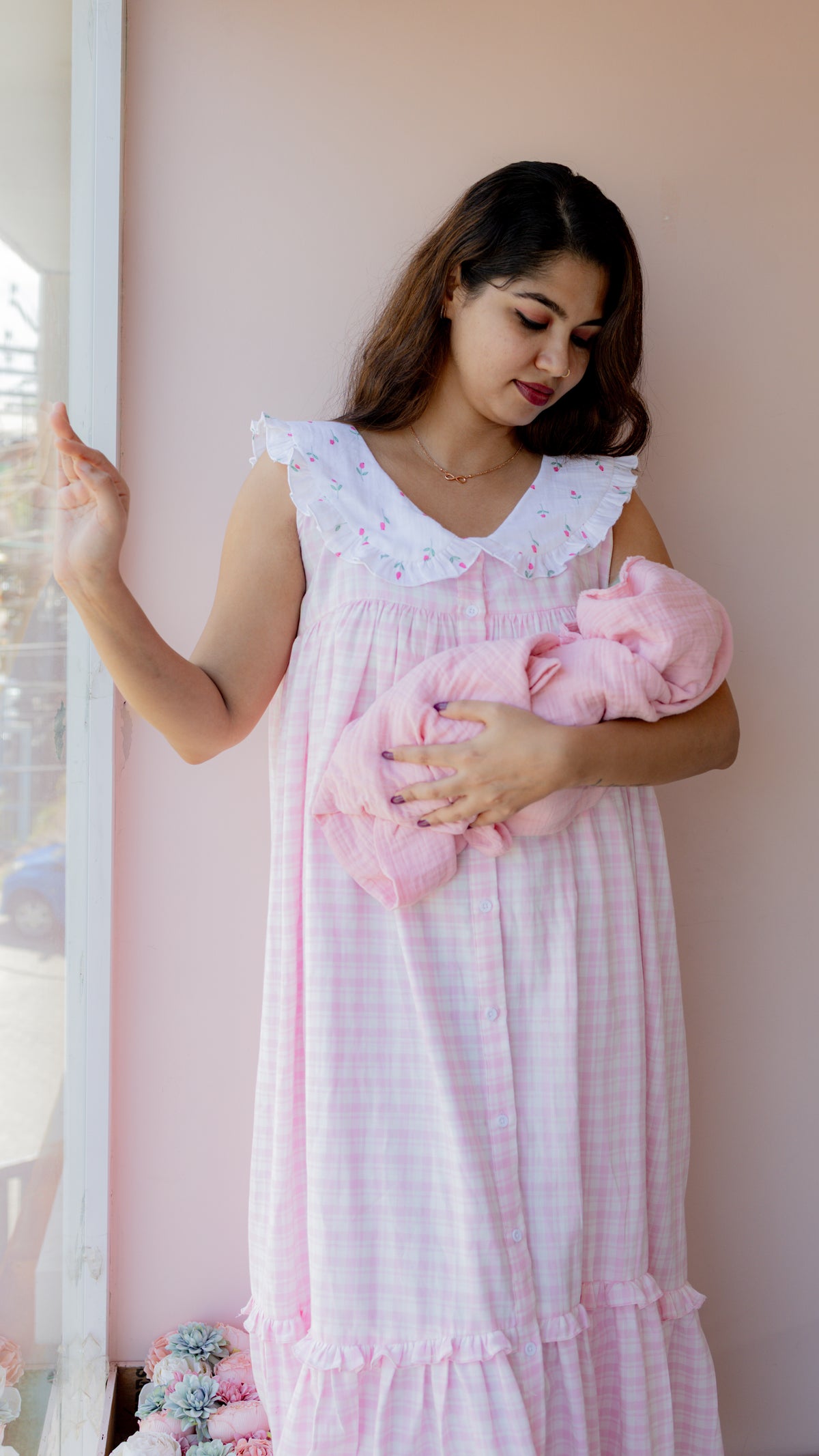 Shelter – Collared Button-Down Maternity & Nursing Dress in Pink Check Cotton