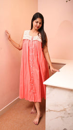 Apricot Haze|Hospital gown|Fruitful journey|All us womenALL US WOMENmaternity and feeding