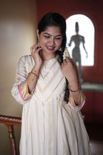 Arali|Maternity|Feeding|Madhuram| All us womenALL US WOMENmaternity and feeding