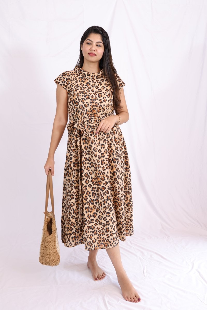 Carefree Stride – Passeo Collection | Stylish Feeding - Friendly DressALL US WOMENmaternity and feeding