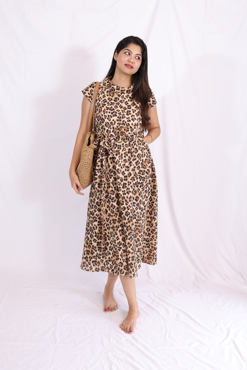 Carefree Stride – Passeo Collection | Stylish Feeding - Friendly DressALL US WOMENmaternity and feeding