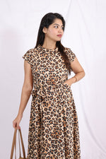 Carefree Stride – Passeo Collection | Stylish Feeding - Friendly DressALL US WOMENmaternity and feeding