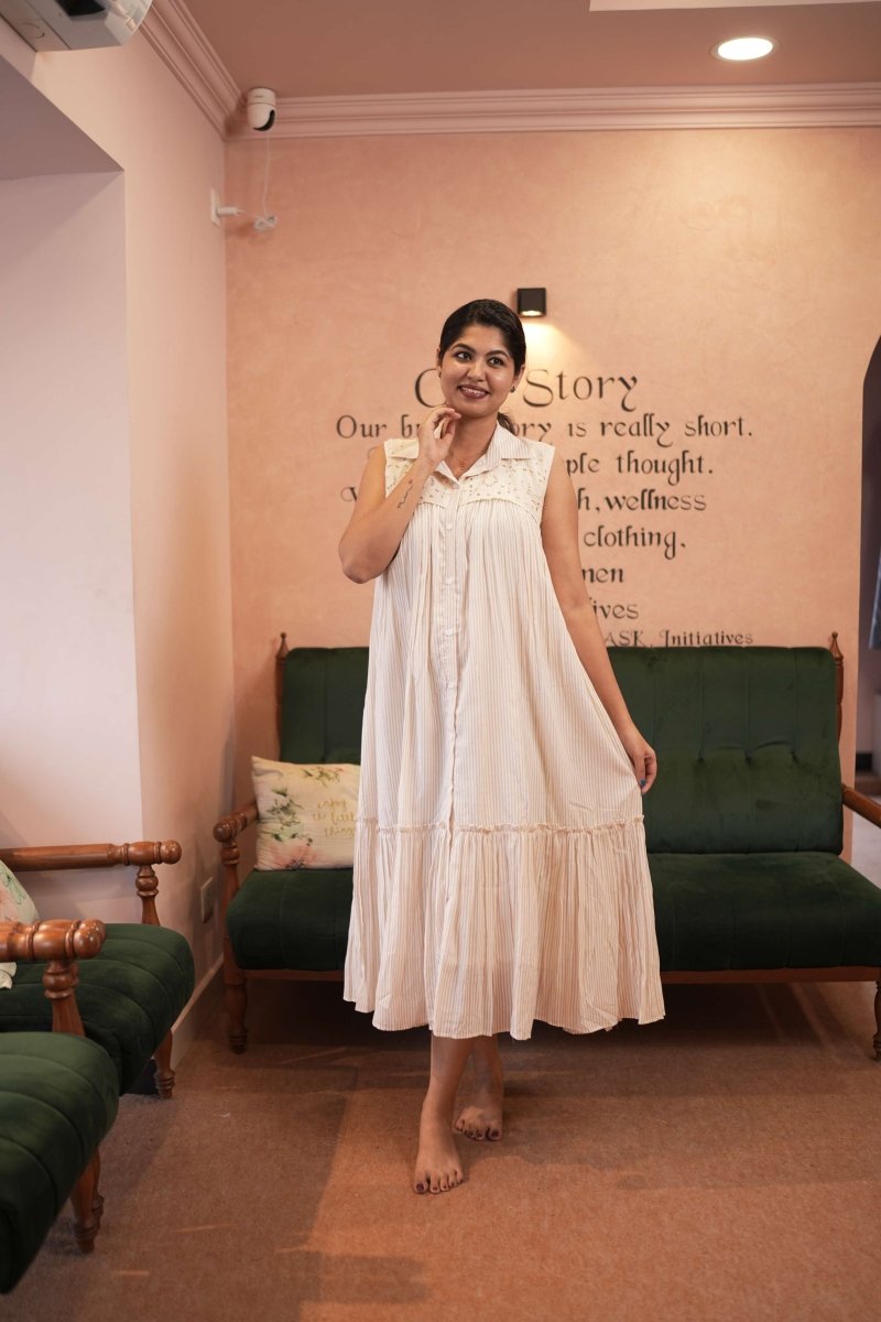 Chembakam|Hospital Dress|Maternity|MadhuramALL US WOMENmaternity and feeding