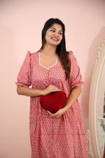 Hug|Hospital gown|Adore collection|AllUsWomenALL US WOMENmaternity and feeding