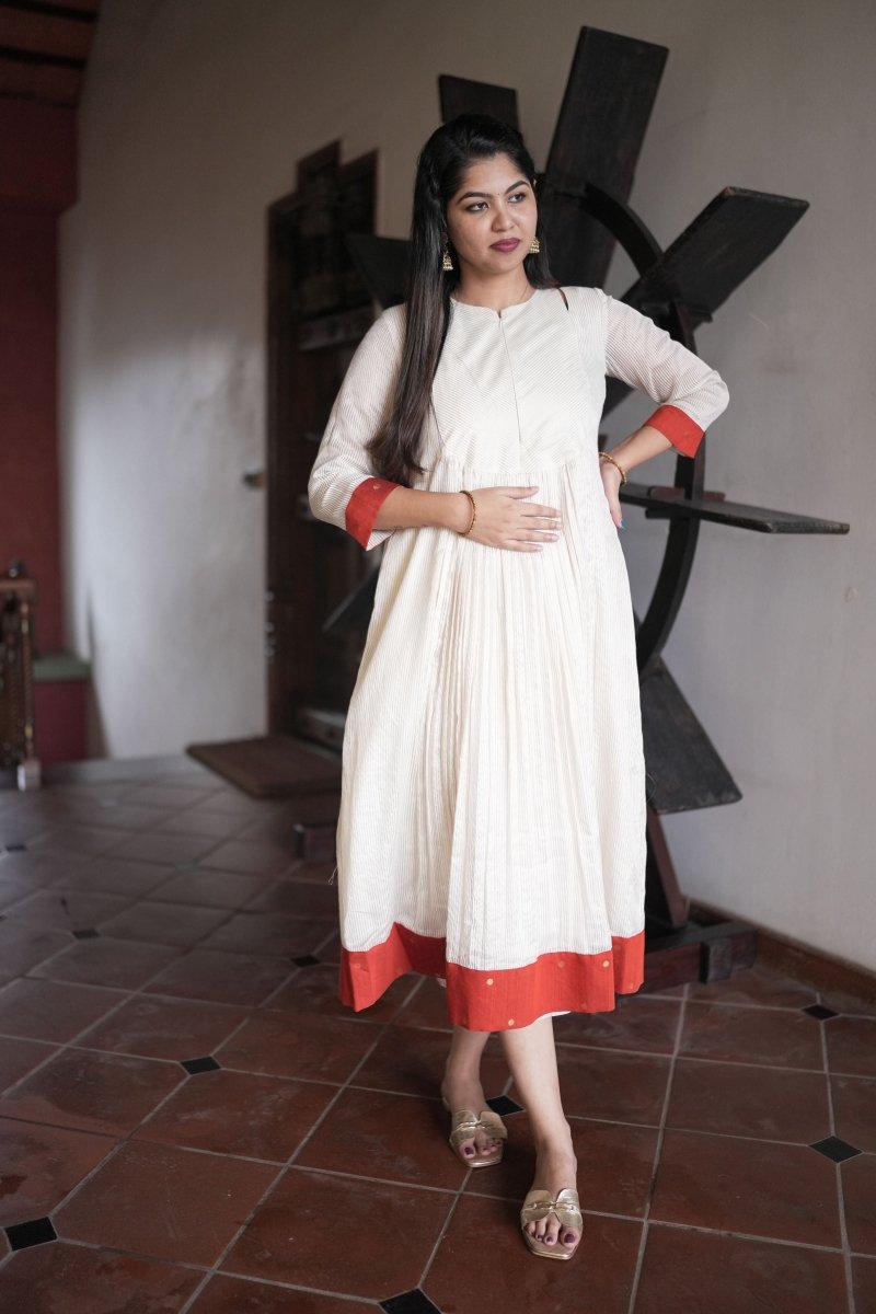 Jamanthi|Maternity|Feeding|Madhuram| All us womenALL US WOMENmaternity and feeding