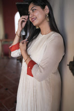 Jamanthi|Maternity|Feeding|Madhuram| All us womenALL US WOMENmaternity and feeding