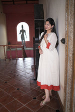 Jamanthi|Maternity|Feeding|Madhuram| All us womenALL US WOMENmaternity and feeding