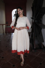 Jamanthi|Maternity|Feeding|Madhuram| All us womenALL US WOMENmaternity and feeding