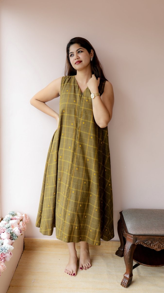 Kalindi — Powerloom Check Weave Nursing DressALL US WOMENmaternity and feeding