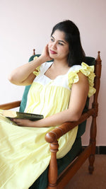 Lemon zest|Hospital gown|Fruitful journey|All us womenALL US WOMENmaternity and feeding