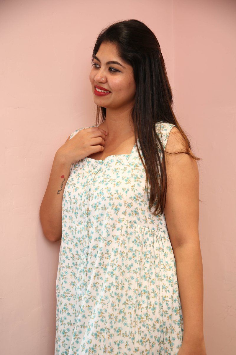 Lillium|Hospital gown|Lente|All us womenALL US WOMENmaternity and feeding