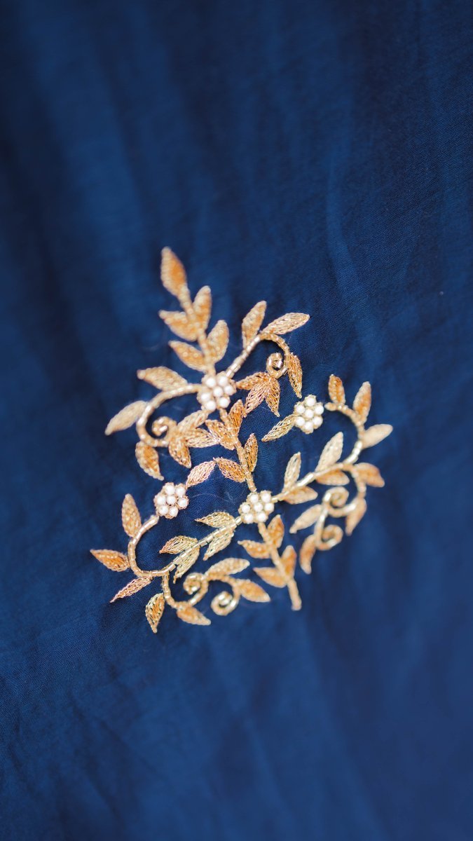 Lumière | Midnight Navy Zardozi Kurta | ÉLAN PremièreALL US WOMENmaternity and feeding
