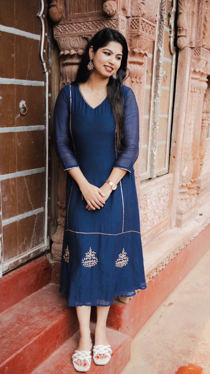 Lumière | Midnight Navy Zardozi Kurta | ÉLAN PremièreALL US WOMENmaternity and feeding
