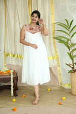 Maternity|keralaTraditionalwear|shubadha|MuslinyokeALL US WOMENmaternity and feeding