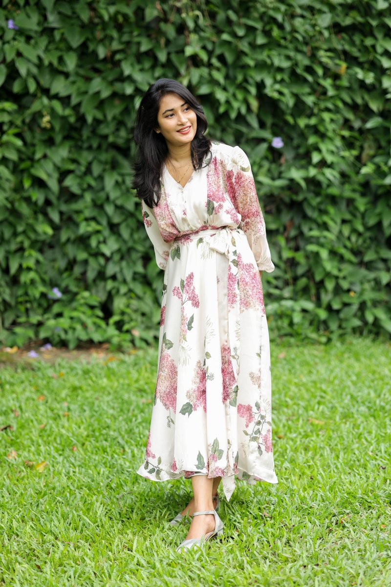 Opera Crème|Premium Maternity Dress with Pearl Button - Down | Hearth CollectionALL US WOMENmaternity and feeding