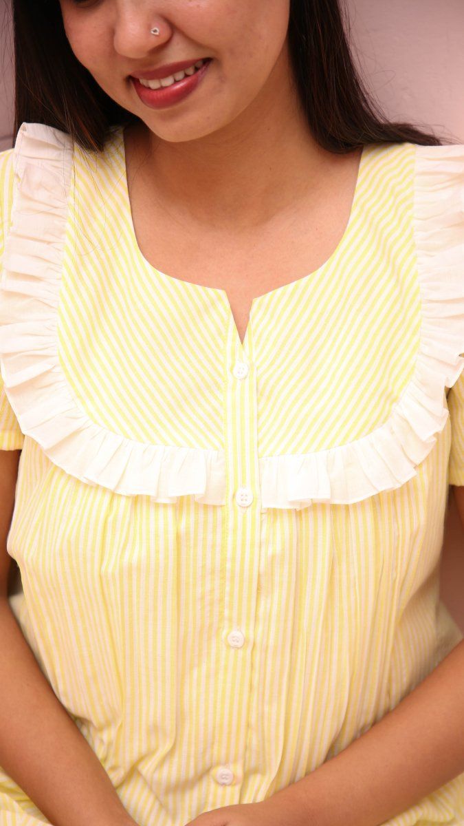 Pineapple punch|Hospital gown|Fruitful journey|All us womenALL US WOMENmaternity and feeding