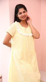 Pineapple punch|Hospital gown|Fruitful journey|All us womenALL US WOMENmaternity and feeding