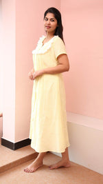 Pineapple punch|Hospital gown|Fruitful journey|All us womenALL US WOMENmaternity and feeding