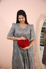 Snuggle|Hospital gown|Adore collection|AllUsWomenALL US WOMENmaternity and feeding