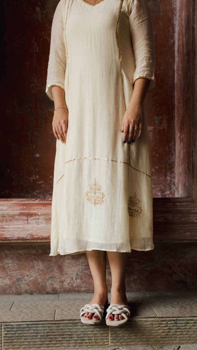 Solène |Ivory Zardozi Kurta | ÉLAN PremièreALL US WOMENmaternity and feeding