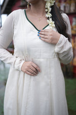 Thumbapoo|Maternity|Feeding|Madhuram| All us womenALL US WOMENmaternity and feeding