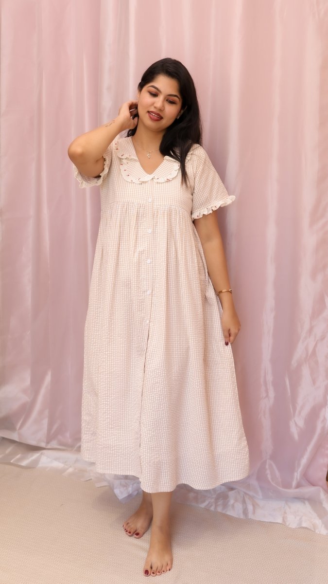 Unfolding | Button-Down Maternity & Nursing DressALL US WOMENmaternity and feeding